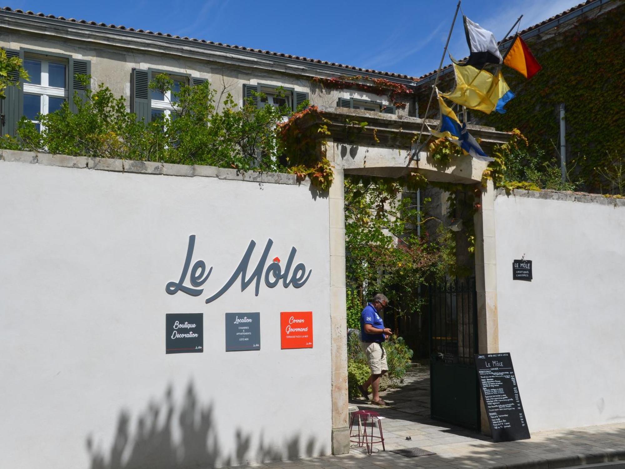 Bed and Breakfast Le Mole La Flotte Exteriér fotografie